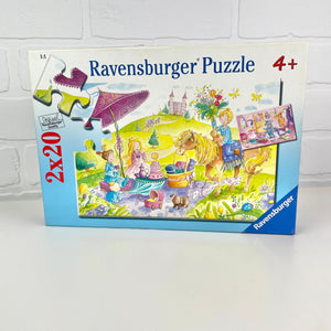 Puzzle: In the Castle Garden (2x20 pieces / 4+)